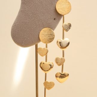 Aretes largos corazones