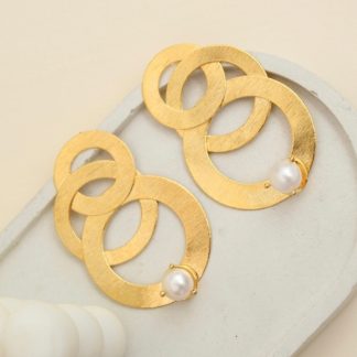 Aretes tres lazos