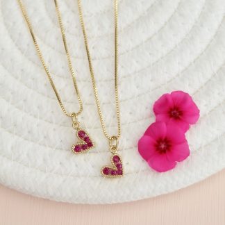 Cadena corazón circones fucsia