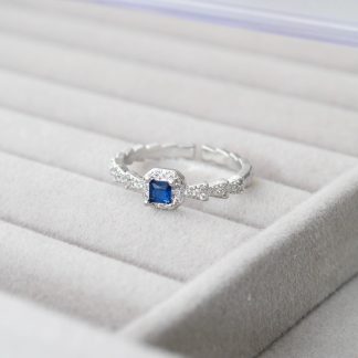 Anillo silver piedra azul