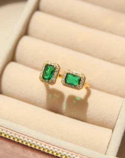 Anillo rectángulo abierto verde