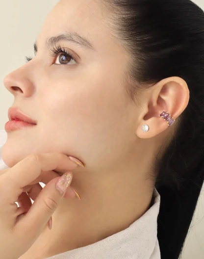 Ear cuff circones morados