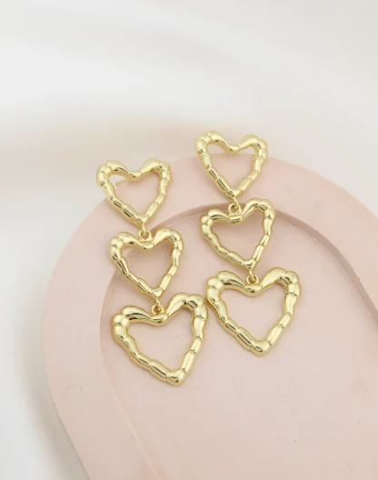 Aretes corazones