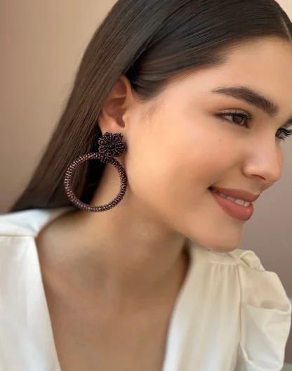Aretes flor uva