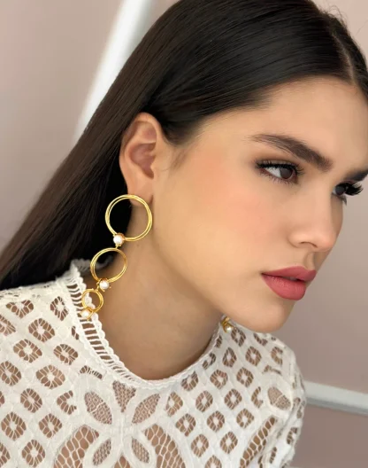 Aretes MIA